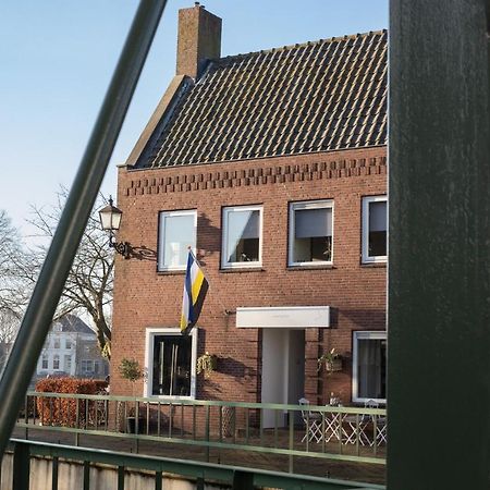 Yep! Slapen Bij De Sluis Bed and Breakfast Blokzijl Εξωτερικό φωτογραφία